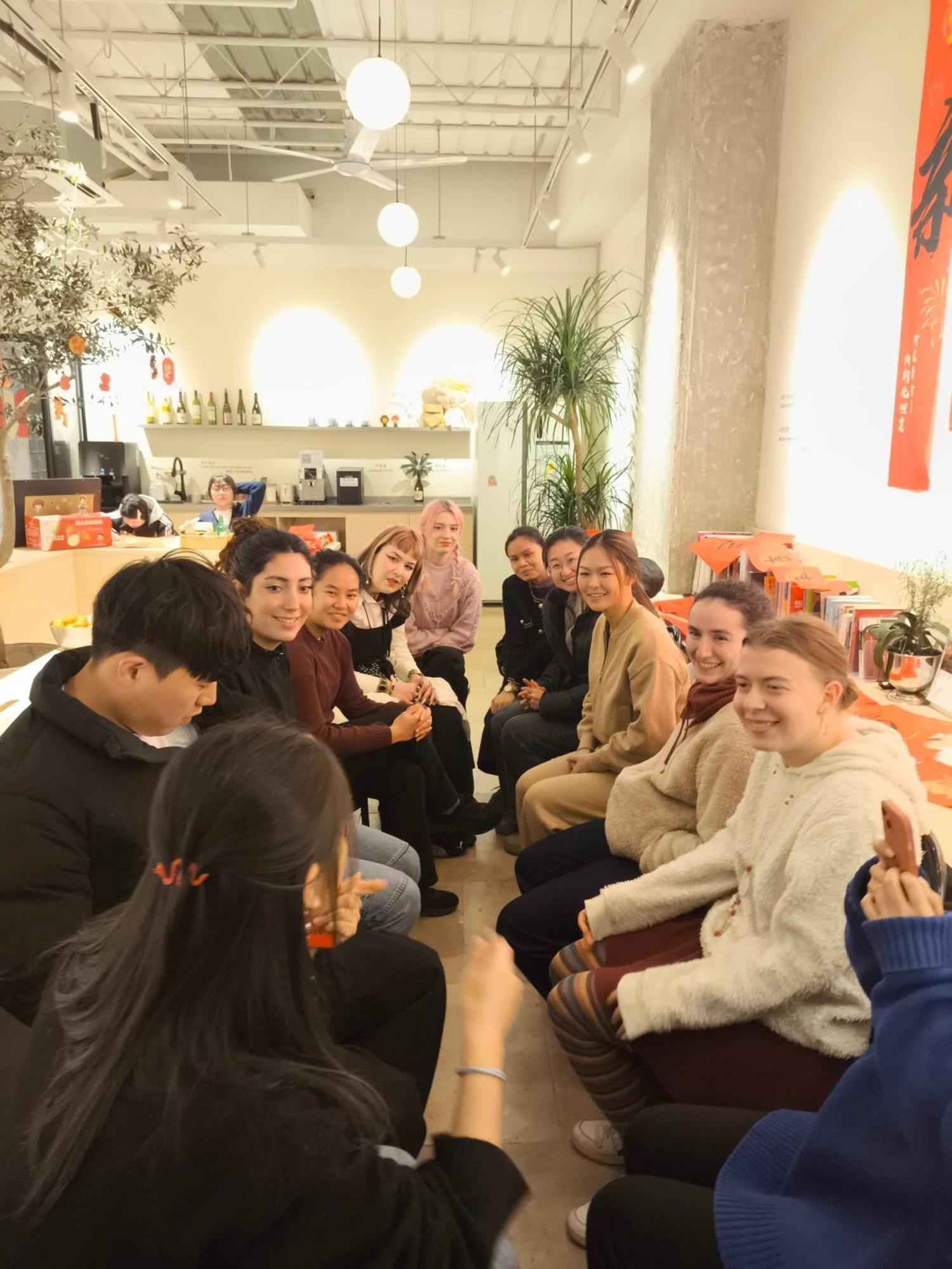 Hi Cozy International Youth Hostel East Nanjing Road & The Bund - Free Gym Shanghai Luaran gambar