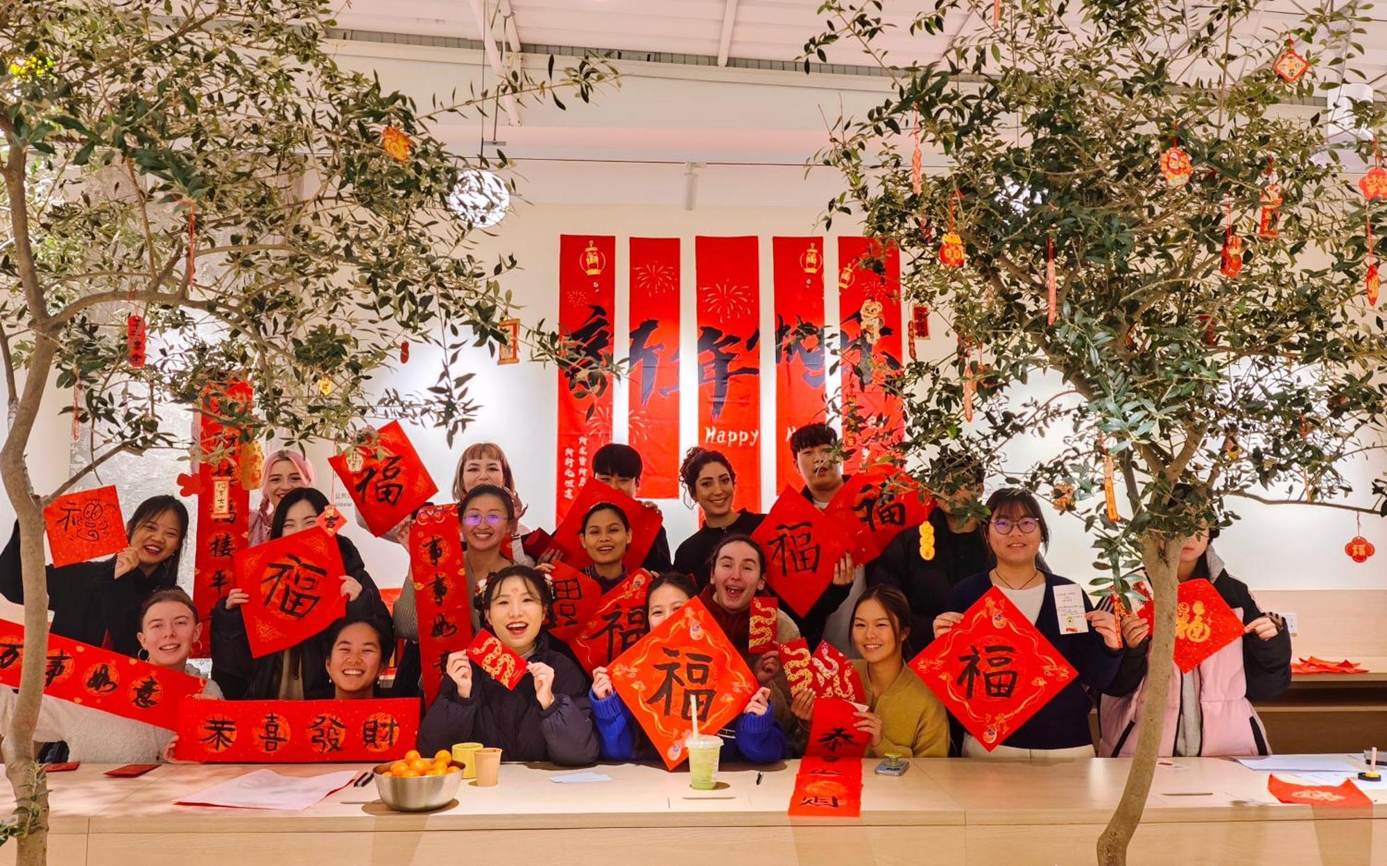 Hi Cozy International Youth Hostel East Nanjing Road & The Bund - Free Gym Shanghai Luaran gambar